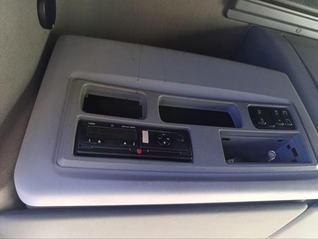 Седельный тягач КАМАЗ 5490-80802-90(5P) (СПГ) 2021 г. - фото 20